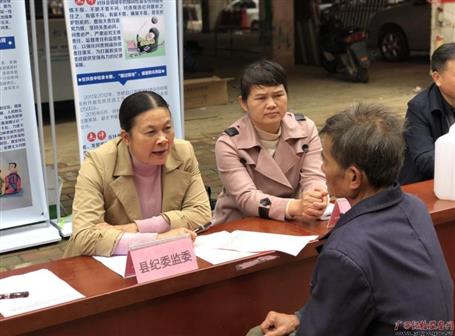 每一本卷宗都是漂亮答案——記廣西勤廉榜樣、梧州市紀(jì)委監(jiān)委第五監(jiān)督檢查室主任李世群