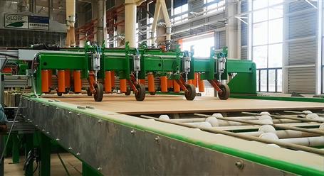 廣西國(guó)旭東騰人造板項(xiàng)目：首板下線！