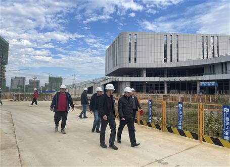 周善學(xué)到第十二分公司項目調(diào)研指導(dǎo)工作