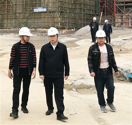 賴海標(biāo)到項目開展第一季度安全生產(chǎn)質(zhì)量綜合大檢查