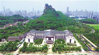 國(guó)家優(yōu)質(zhì)工程：柳州市老年活動(dòng)中心及1、2號(hào)門(mén)衛(wèi)室工程