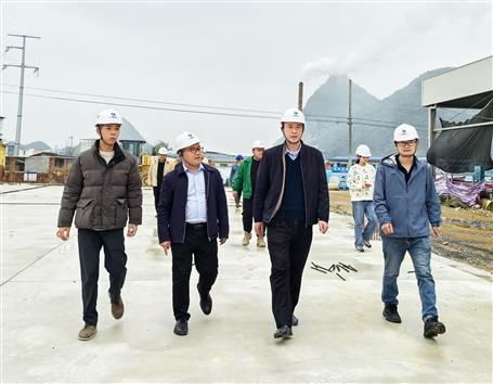 何勇到項(xiàng)目開(kāi)展一季度暨復(fù)工復(fù)產(chǎn)綜合大檢查