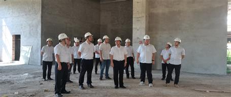 蒙勝益到桂南分公司項目開展2025年第三季度暨“中秋節(jié)”“國慶節(jié)”前安全生產(chǎn)質(zhì)量綜合大檢查